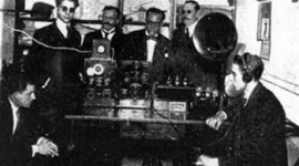 Timeline: Linea del tiempo de la radio en Latino America