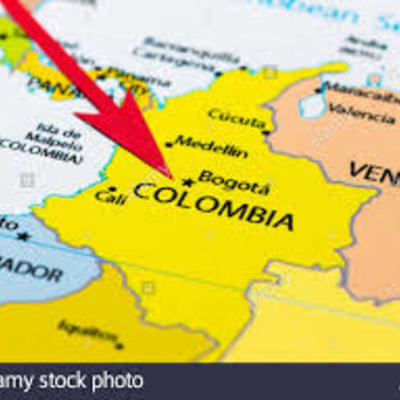 Timeline: El momento histórico del currículo en Colombia