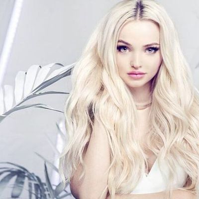 Timeline: Vida de Dove Cameron