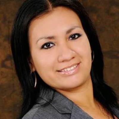 Timeline: A GREAT WOMEN