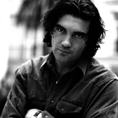 Timeline: LA VIDA DE ANTONIO BANDERAS