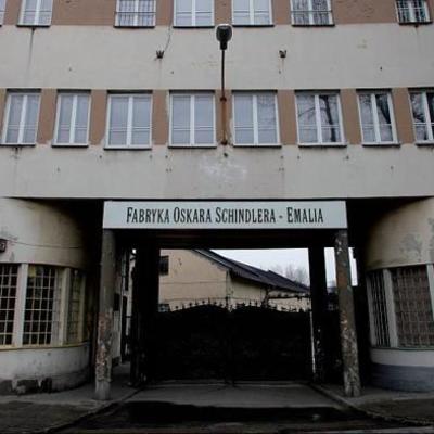 Timeline: der Deutsche Emailwarenfabrik