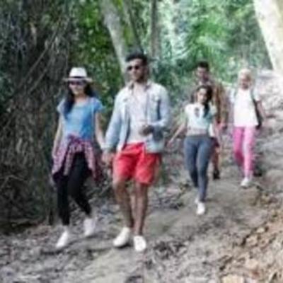 Timeline: autores en la independencia