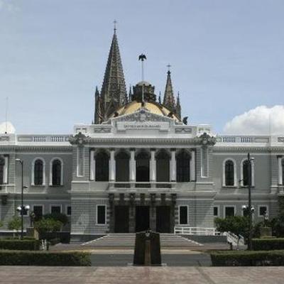 Timeline: Historia de la Universidad de Guadalajara