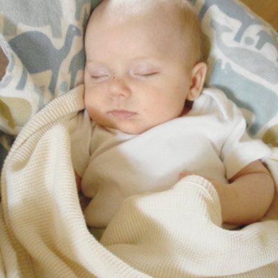 Timeline: 11 de Abril de 1999, NACIMIENTO