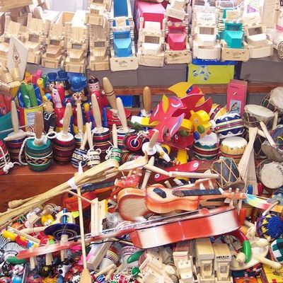 Timeline: el antes y el ahora  la evolución de los juegos tradicionales a videos juegos computarizados