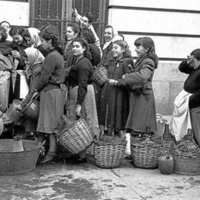 Timeline: Autarquía y apertura