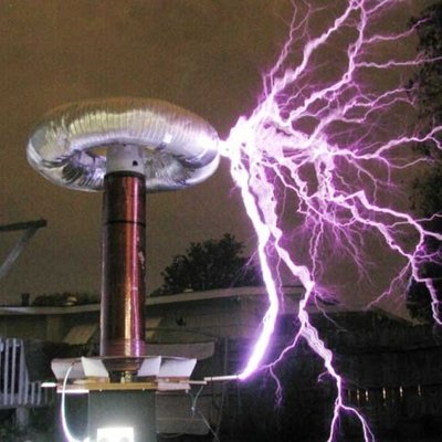 Timeline: Historia de la Electricidad