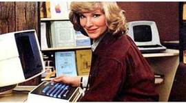 Timeline: APARICION DE LA COMPUTADORA