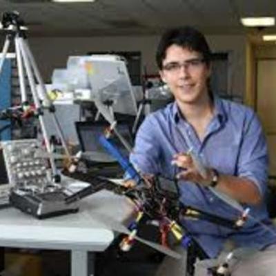 Timeline: CREACION DE DRONES