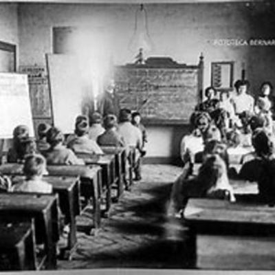 Timeline: La educación en el tiempo