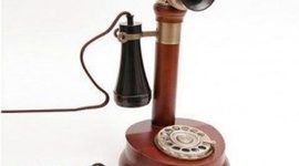 Timeline: El Telefono