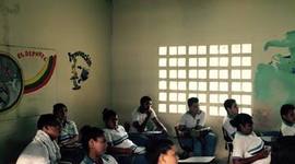 Timeline: Problema del colegio La gloria cesar