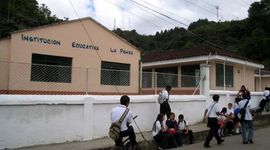 Timeline: dotación de equipos al colegio de la gloria cesar