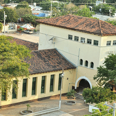 Timeline: problema colegio gloria cesar