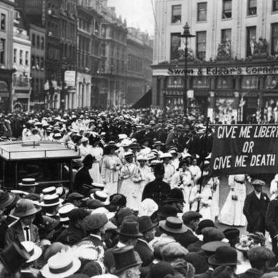 Timeline: Women Suffrage Movement of the 1920's