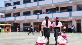 Timeline: colegio la gloria cesar