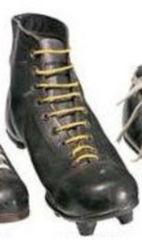 zapatos con toperoles