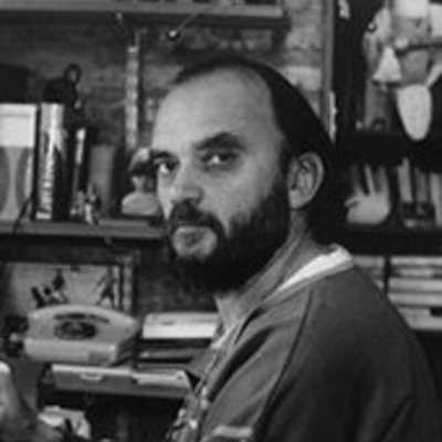 Timeline: Roberto Fontanarrosa