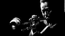 Timeline: TIME LINEA