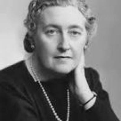 Timeline: La vida de Agatha Christie