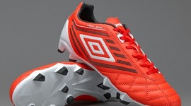 Timeline: LA EVOLUCIÓN DE LAS ZAPATILLAS DE FÚTBOL EN LA HISTORIA