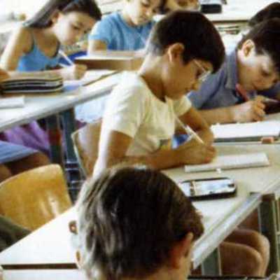 Timeline: Linea de tiempo  concepciones de la infancia.