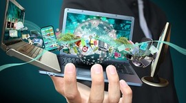 Timeline: 15 Hitos de la Tecnología Educativa por Jenniffer Riascos