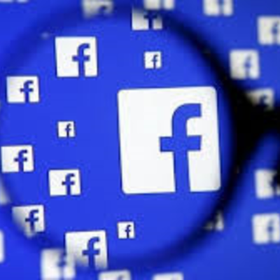 Timeline: La Historia De Facebook