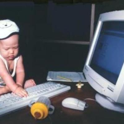 Timeline: la evolución de las TIC en mi familia en los últimos 30 años.