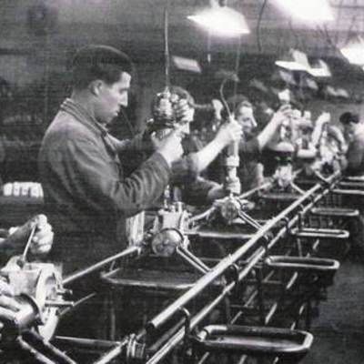 Timeline: División  del trabajo