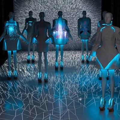 Timeline:  «Умная одежда»-технологии будущего.