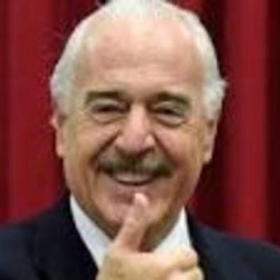 Timeline: Ándres Pastrana