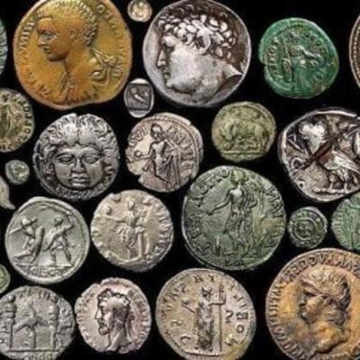 Timeline: La Historia de las Monedas