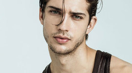 Timeline: Ciao mi chiamo Antony Pizarro e sono qui per fornirti tutte le dritte di cui hai bisogno per spiare WhatsApp di una o più persone.