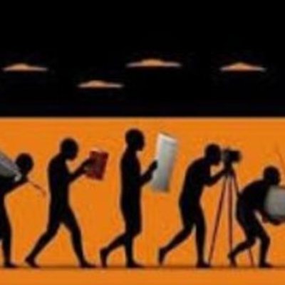 Timeline: EVOLUCIÓN DE LOS MEDIOS DE COMUNICACIÓN