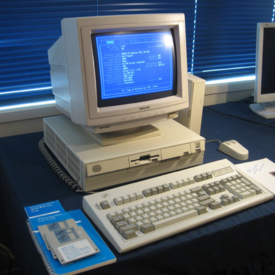 Timeline: HISTORIA DE LA INFORMATICA