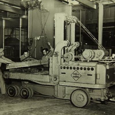 Timeline: Industrial Revolution - Asia