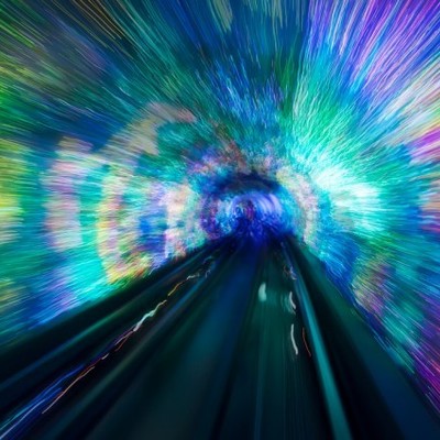 Timeline: Velocidad de la Luz (c)