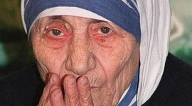 Timeline: Maria Teresa de Calcuta