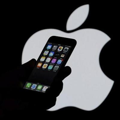 Timeline: Momentos históricos en la evolución de los medios de comunicación y telecomunicación.