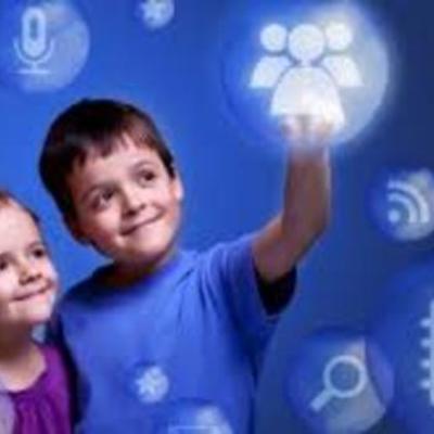 Timeline: Tecnología e educación