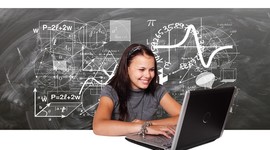 Timeline: Desarrollo de las tecnologías en los contextos educativos