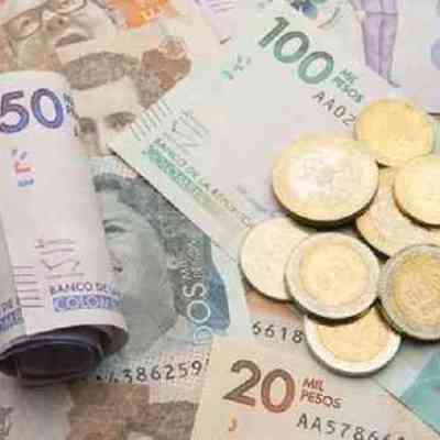 Timeline: HISTORIA DEL DINERO