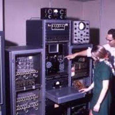 Timeline: Historia y evolución del Internet y e-commerce