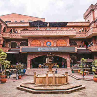 Timeline: Linea De Tiempo Universidad Santo Tomas