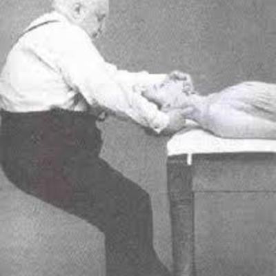 Timeline: HISTORIA DE LA FISIOTERAPIA