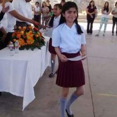 Timeline:  Me gradué de la primaria 2013