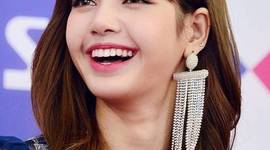 Timeline: LISA MANOBAN