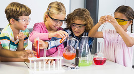 Timeline: Pedagogía y teorías del aprendizaje significativo